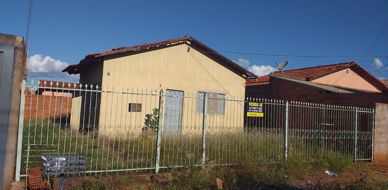 Casa A Venda No Bairro Santa Rosa 